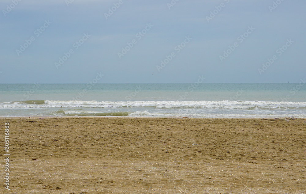 Plage Deserte Deauville Normandie Stock Photo Adobe Stock
