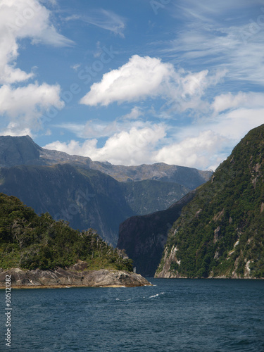 Milford Sound on the south island of New Zealand © Amy Wilkins