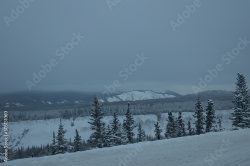 carretera de invierno bajo cero grados © SUMOR