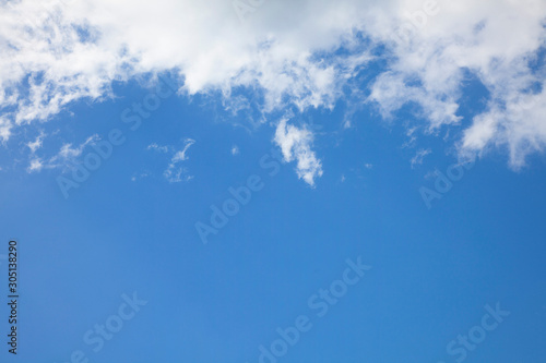 an image of autumn sky with clouds.