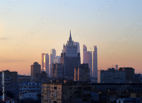 Photo beautiful sunset view of Skyscrapers in Moscow © tanor27