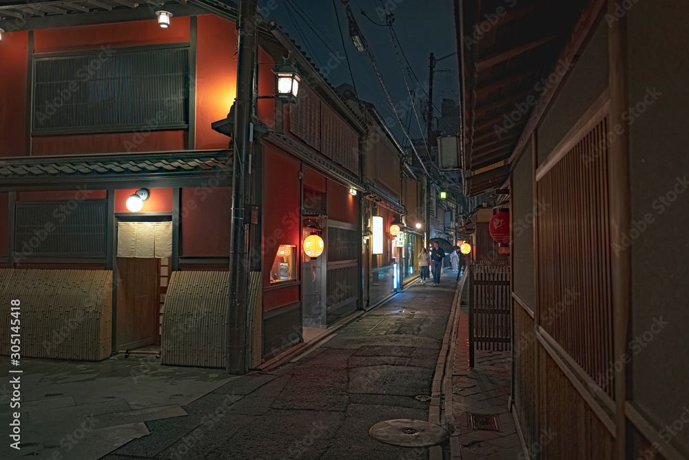 京都 夜の先斗町