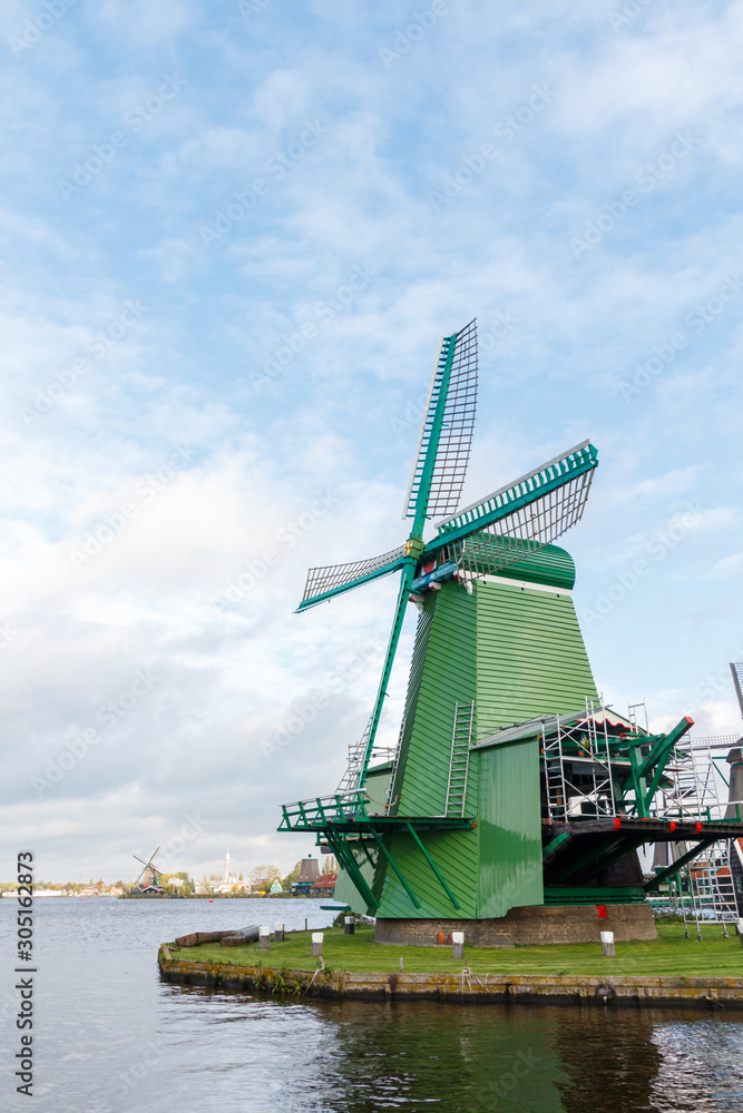 De Gerkroonde Poelenburg windmill windmol, Zaanse Schaans, Netherlands De Gerkroonde Poelenburg windmill windmol, Zaanse Schaans, Netherlands