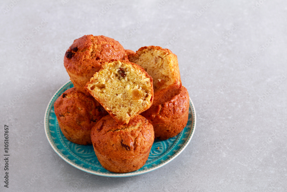 Fruit and nut great grain muffins Fruit and nut great grain muffins
