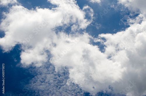 Fototapeta Naklejka Na Ścianę i Meble -  Blue sky and white clouds