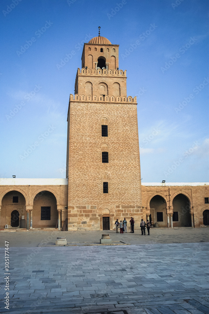 Obraz premium Kairouan, Tunisia - October 13, 2006: Courtyard of Great Mosque also known as Mosque of Uqba in Kairouan city