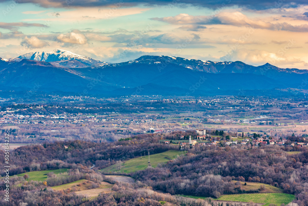 Fototapeta premium First snow in the mountains of Friuli. Clear air. Italy