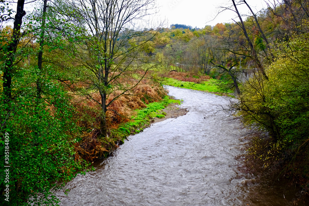 Fototapeta premium RIVIERE LE FURAN