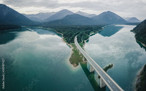 Sylvensteinspeicher im Morgengrauen