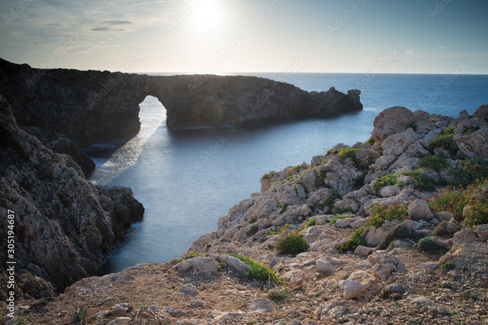 Pont d'en Gil, arche naturelle à côté de Ciutadella de Menorca, îles Baléares, Minorque, Espagne