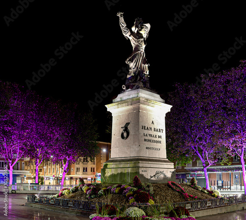 Fotografija Statue de Jean Bart de nuit