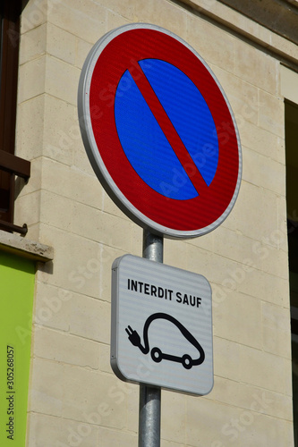 Les Mureaux, France - may 12 2019 : electric car photo