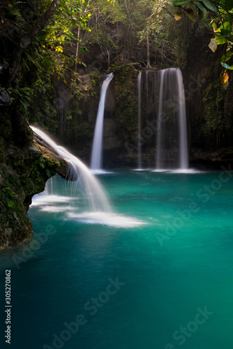 Fototapeta Naklejka Na Ścianę i Meble -  Upper Kawasan Falls in Alegria, Cebu, Philippines