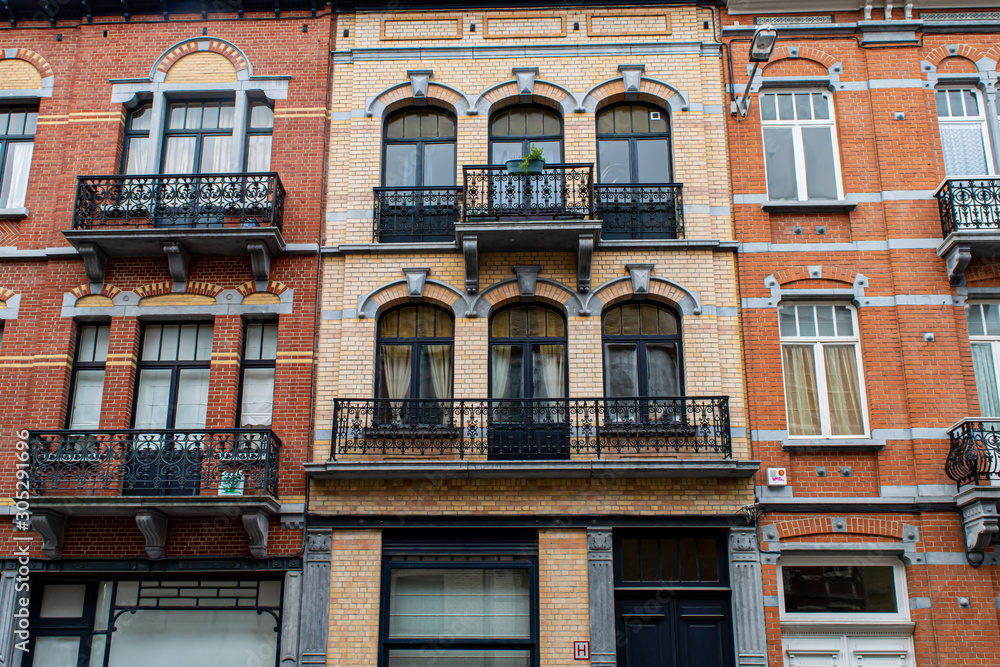 Obraz premium Typical Belgium houses, walking Etterbeek district in Brussels on January 3, 2019. 