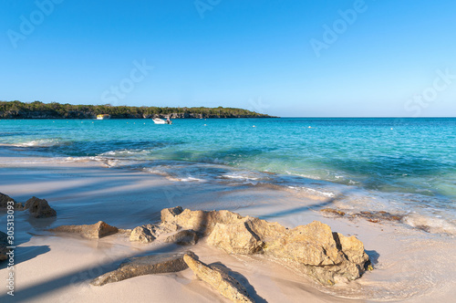 Catalina island - Playa de la isla Catalina - Caribbean tropical beach and sea