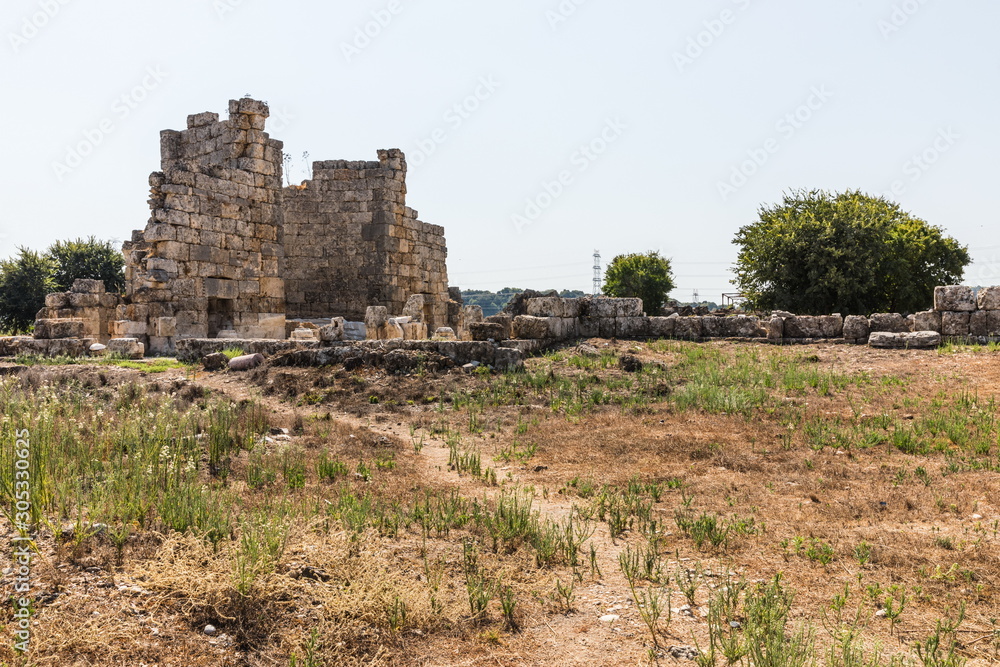 Fototapeta premium Perga or Perge, an ancient Greek city in Anatolia, a large site of ancient ruins, now in Antalya Province on the Mediterranean coast of Turkey.