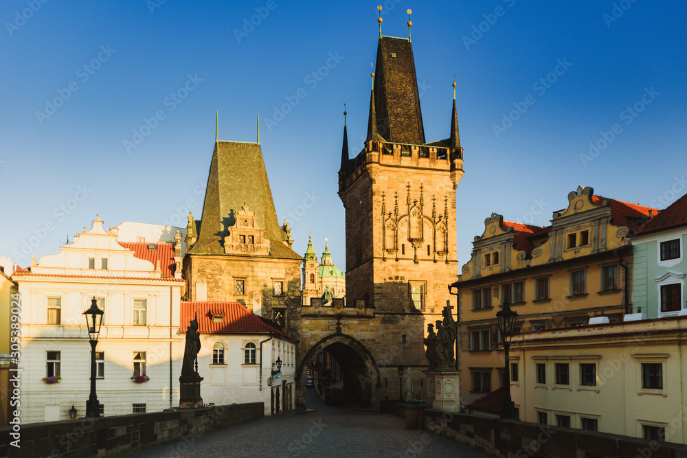Fototapeta premium Charles Bridge at sunrise, Prague