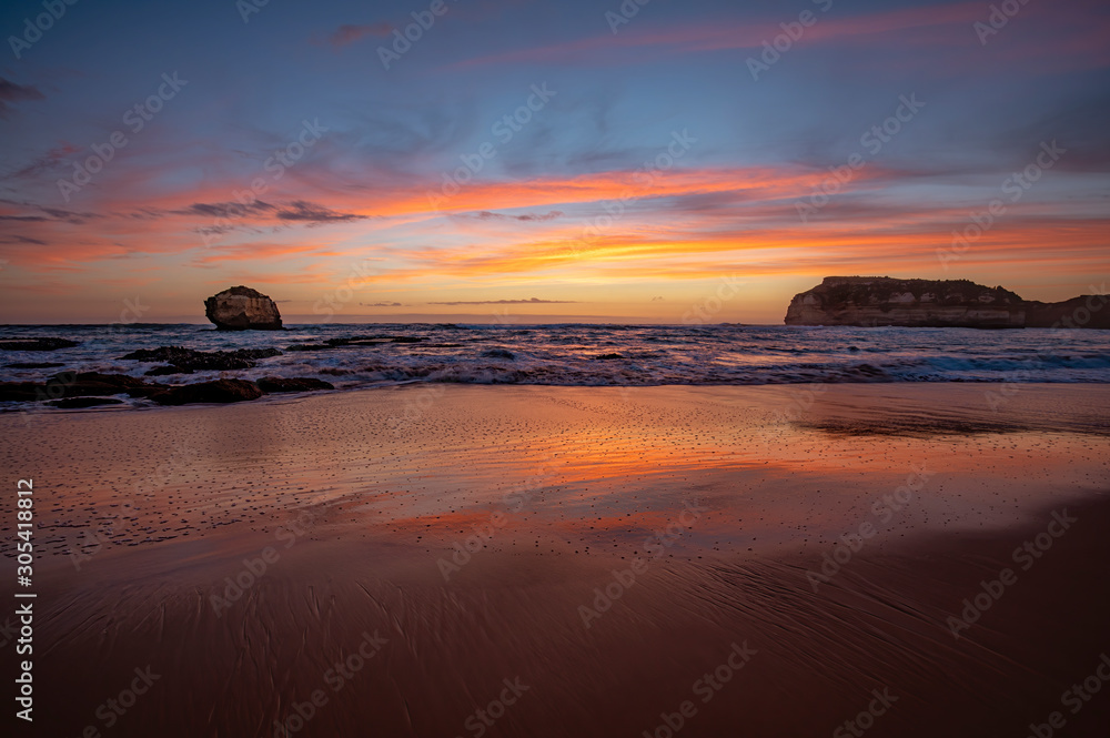 Obraz premium Sunset at Buckley Creek, near Childers Cove, Great Ocean Road