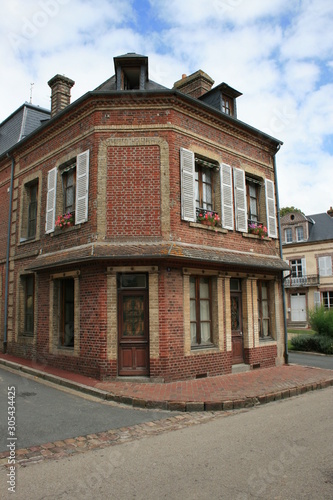 Beaumont-en-Auge (Normandie, Calvados, France) photo