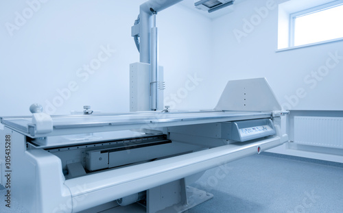 Modern machine for diagnostic in light accommodation © Prostock-studio