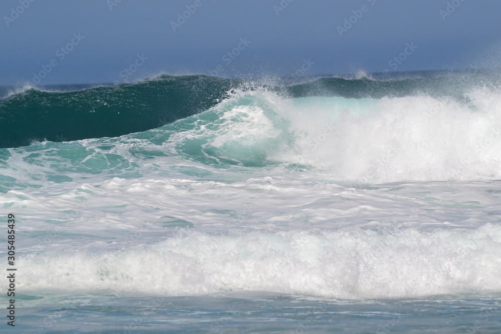 waves and surf in cornwall