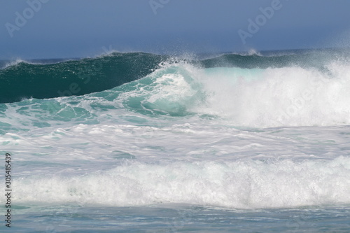 waves and surf in cornwall