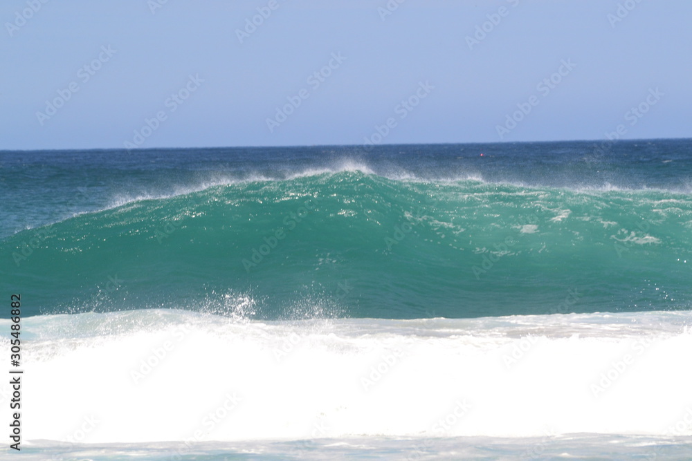crashing waves and surf crashing waves and surf