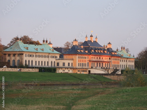 Wallpaper Mural Das Wasserpalais in Dresden-Pillnitz Torontodigital.ca