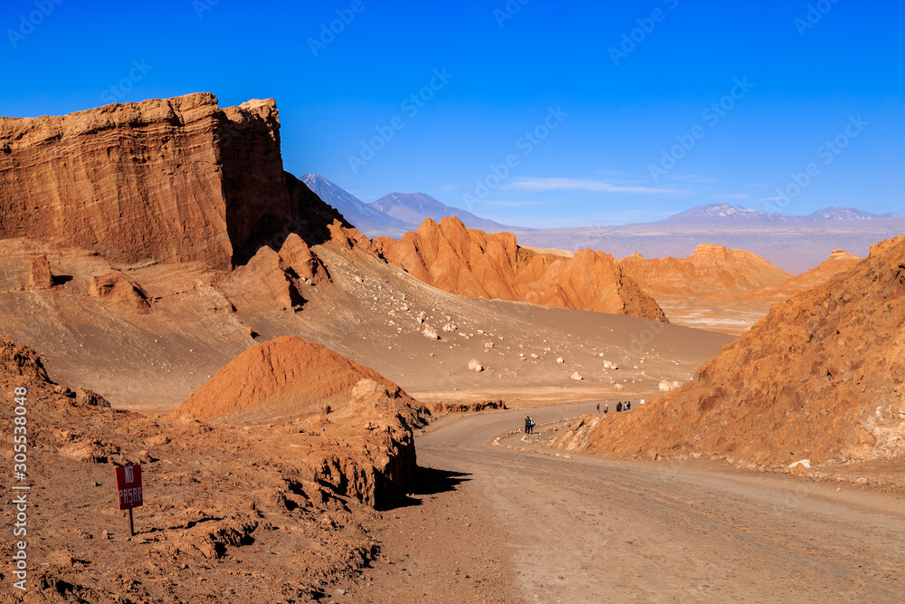 Naklejka premium Moon valley / valle de la luna in the Atacama desert, Chile