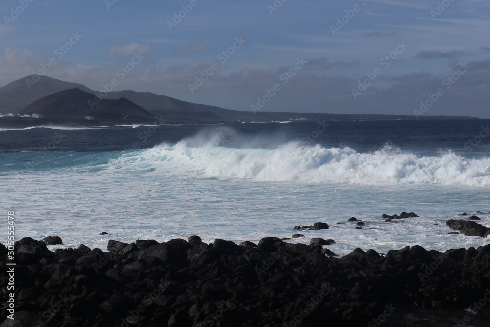 Fototapeta premium Waves in Fuerteventura, Spain