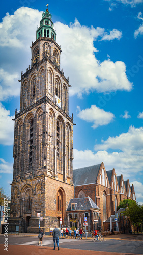 Fotografie Martini Tower (Martinitoren) in Main Market Square (Grote Markt), Gronigen, Neth