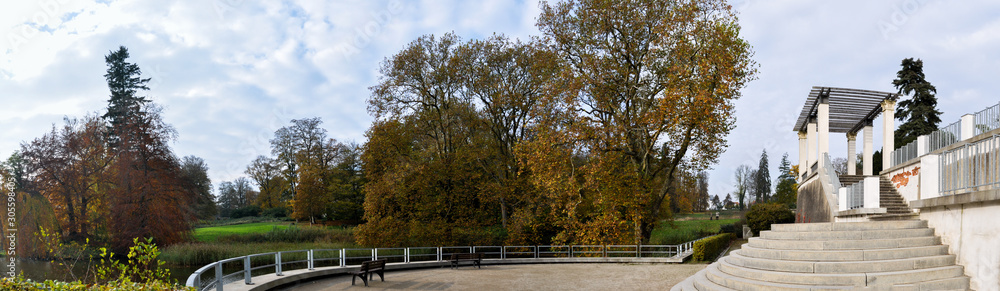 goldener Herbst, Schlosspark Putbus auf Rügen