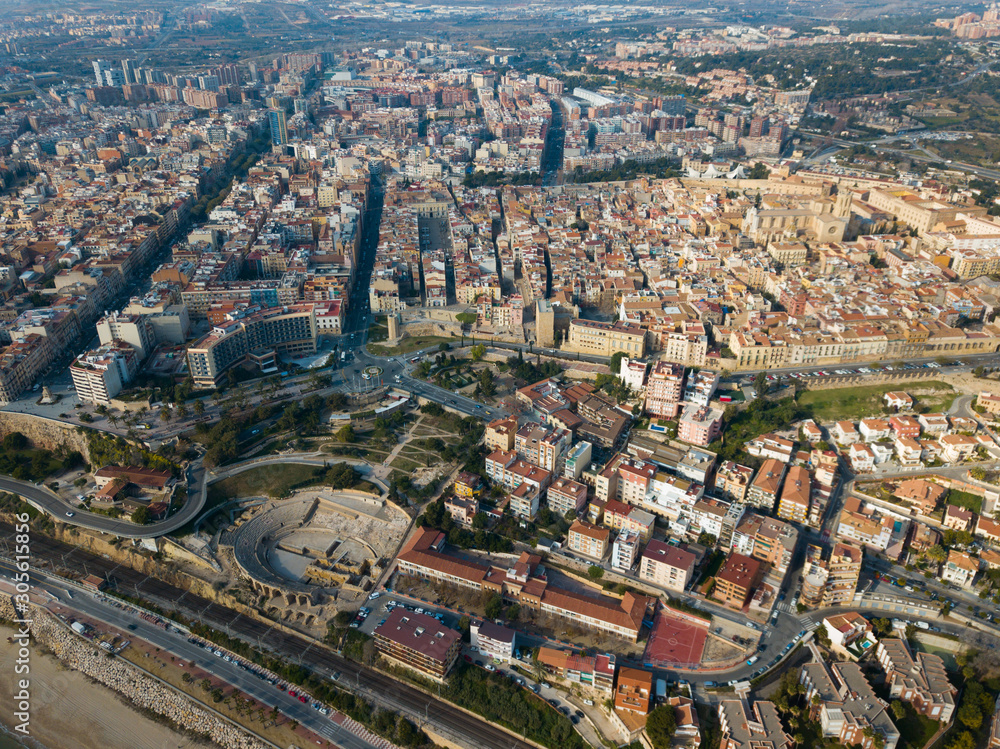 Obraz premium Nowoczesna panorama Tarragona