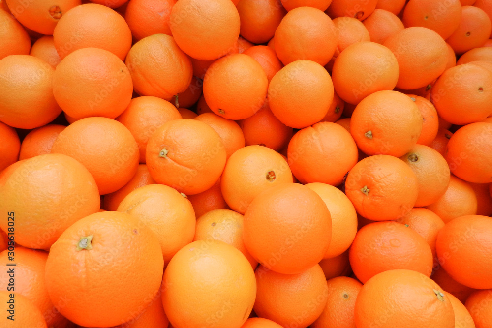 Navel Oranges in a bin