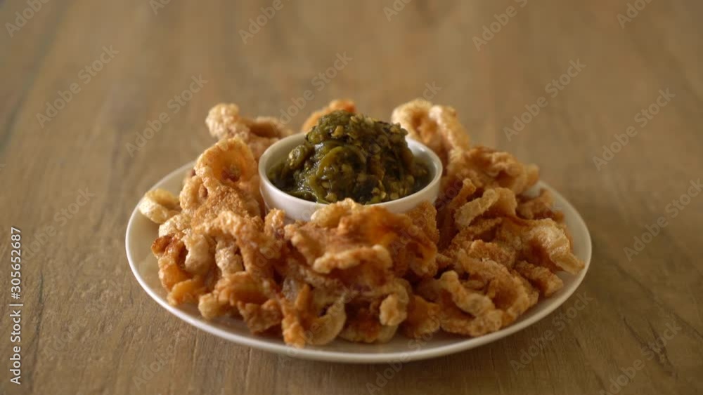Fried pork rince or Pork snack with Northern Thai Green Chilli Dip Fried pork rince or Pork snack with Northern Thai Green Chilli Dip