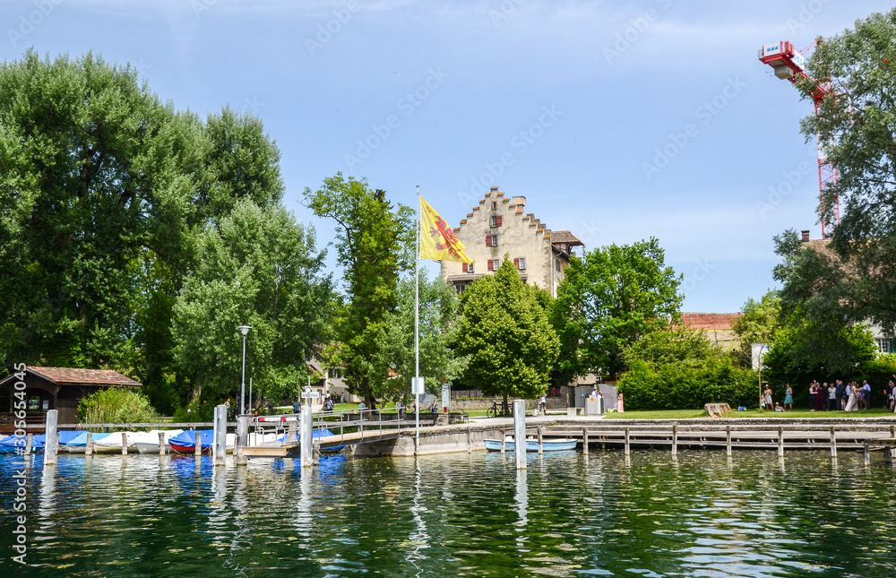 Fototapeta premium Greifensee city