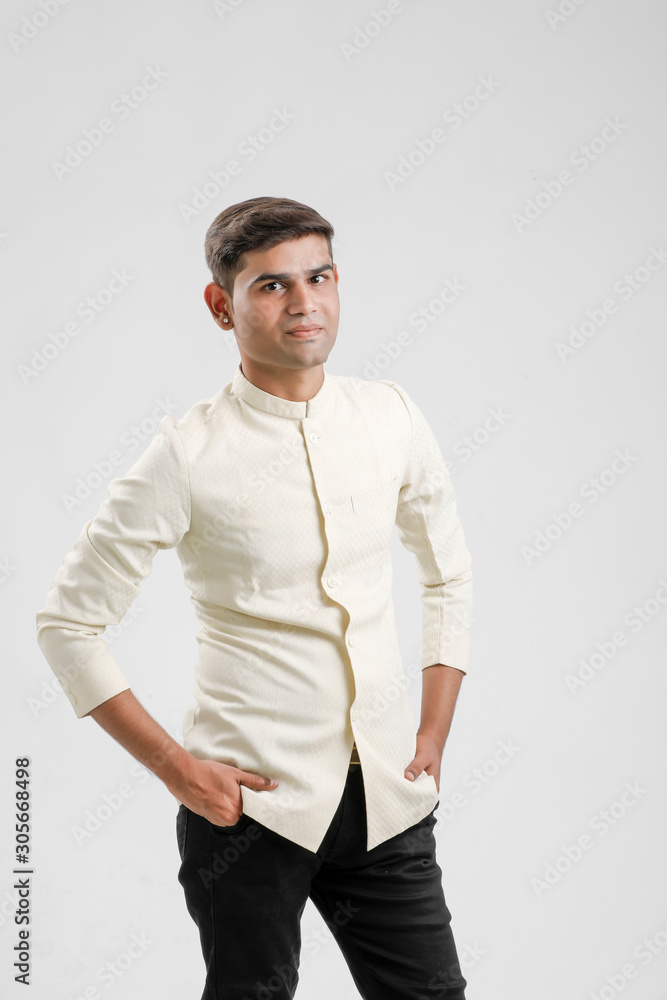Fototapeta premium Young indian man in ethnic wear 