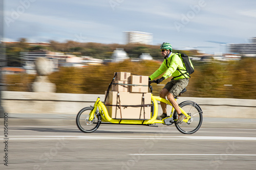 cargo bike