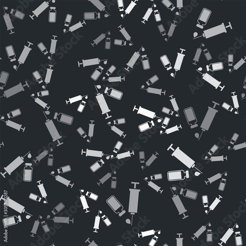 Grey Medical syringe with needle and vial or ampoule icon isolated seamless pattern on black background. Vaccination, injection, vaccine, insulin concept. Vector Illustration