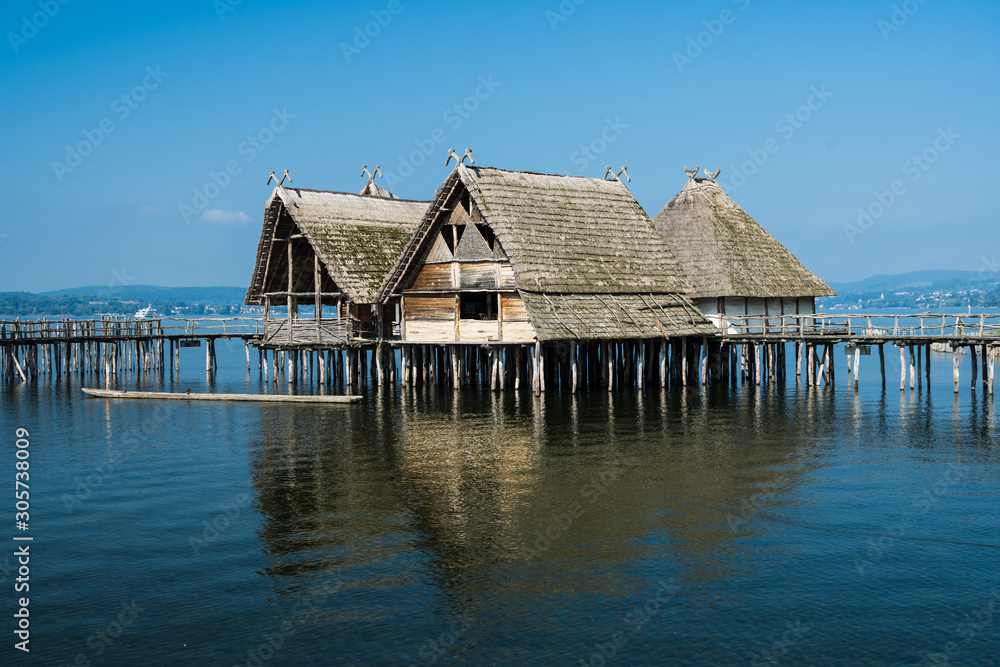 Pfahlbauten in Uhldingen-Mühlhofen am Bodensee Pfahlbauten in Uhldingen-Mühlhofen am Bodensee