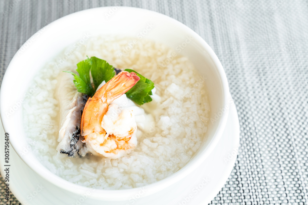 Seafood boiled rice