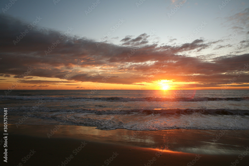 Cloudy sunset at the beach 