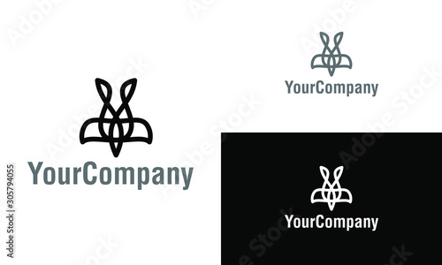 Linear cow and bull logo icon design template elements. Simple minimalist template graphic illustration. Creative vector emblem, for icon or design concept.