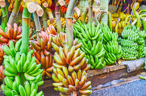 Slika na platnu The bunches of bananas, Chinatown, Yangon, Myanmar