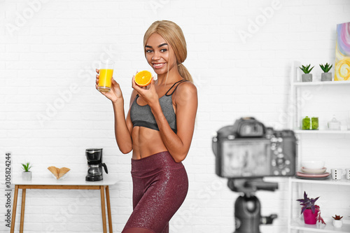 African-American blogger re...