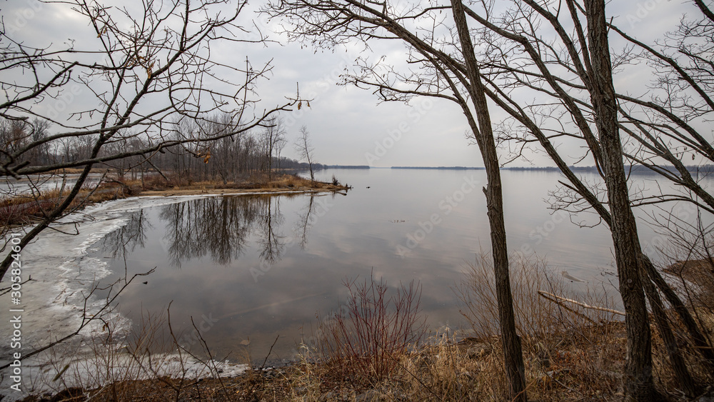 Obraz premium lake in winter