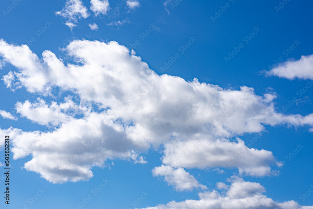 Fototapeta premium Blue sky with white clouds