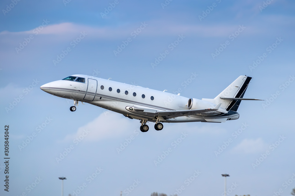 Fototapeta premium Business jet takeoff