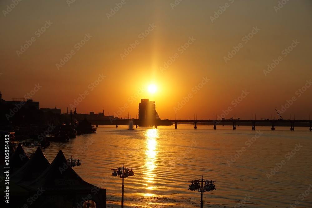 Sunset on the embankment of the Dnieper River.