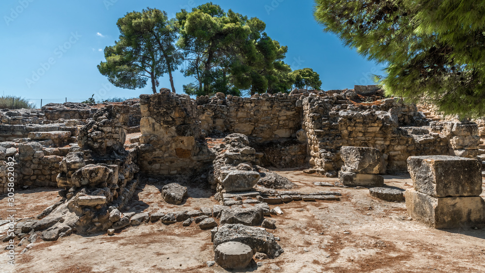 Ancient ruins in the center of Crete